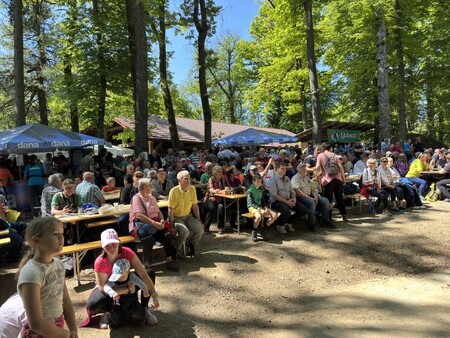 42 prvomajsko srecanje na Debencu, foto Lapego (8)